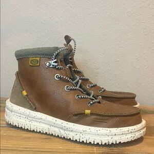 NWOB Hey Dude Boys Bradley Slip on Boots Walnut Color size 1